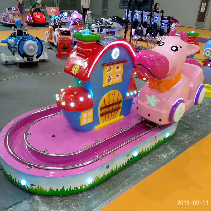coin-operated-little-train-kiddie-ride-3